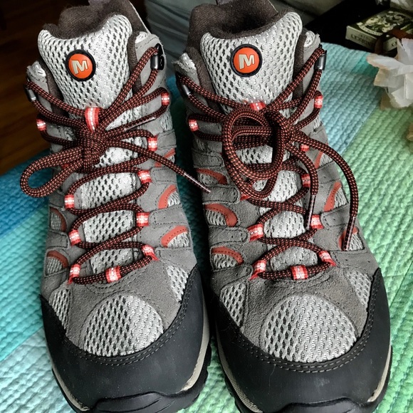 Merrell Shoes - Merrell Women’s Moab Mid Waterproof Hiking Boot